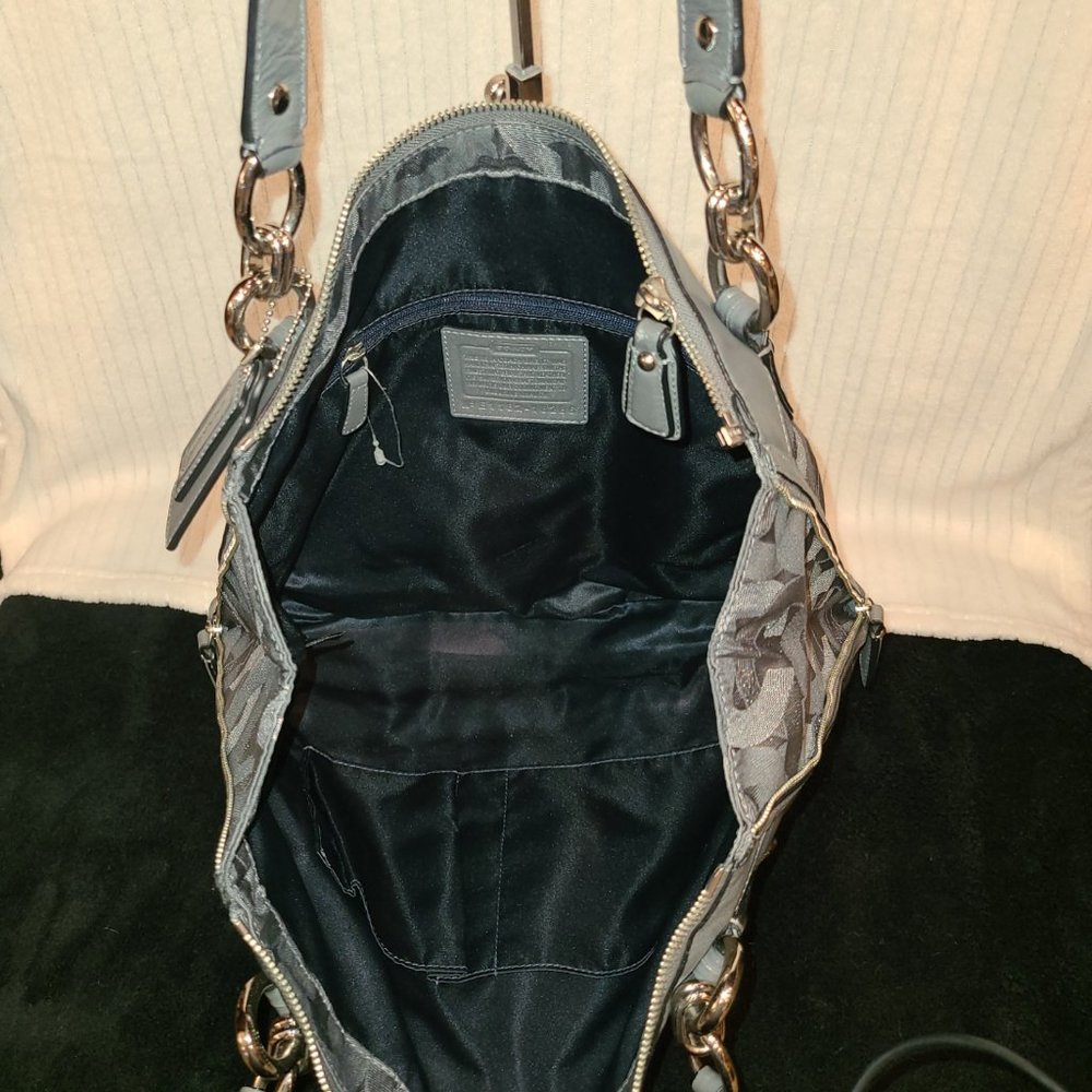 Coach Rare Grey & Silver Canvas Penelope Hobo - Picture 6 of 14